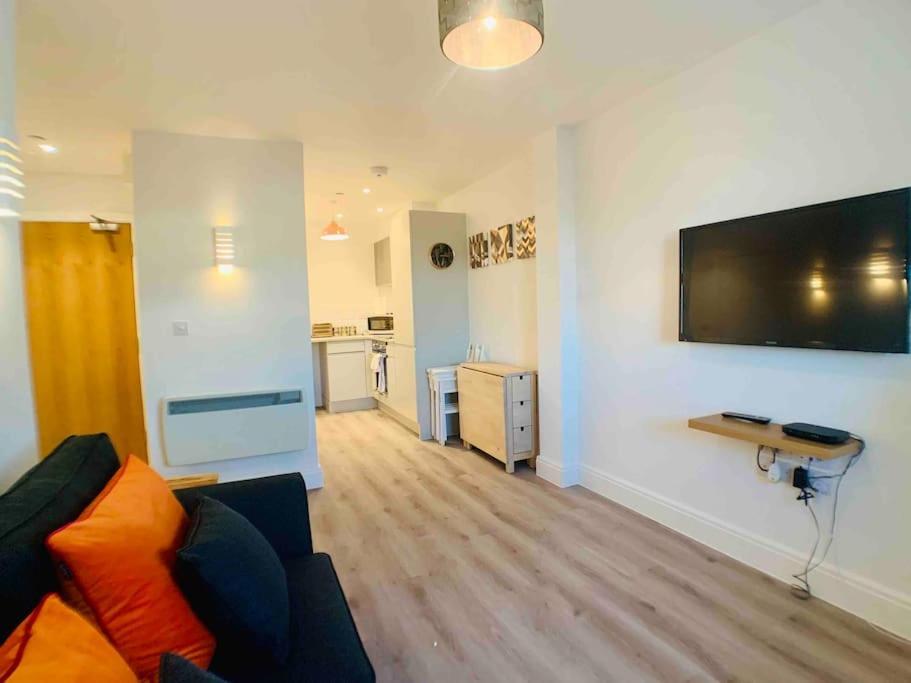 Lovely Central Bournemouth Flat 10 Minute To Beach Appartement Buitenkant foto